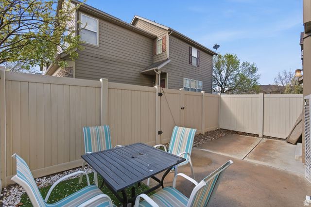 13534 S SKIPPERLING LN, Riverton, UT 84096