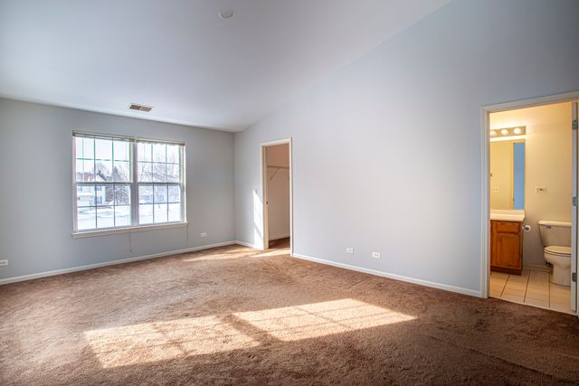 860 Amelia Court, Grayslake, IL 60030