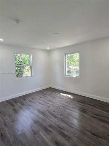719 21st Street, West Palm Beach, FL 33407
