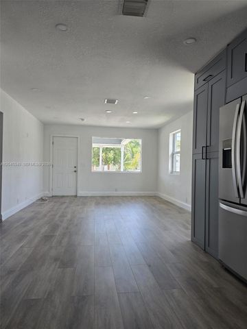 719 21st Street, West Palm Beach, FL 33407