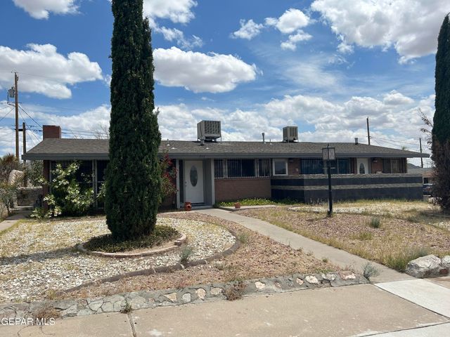 212 CRESTMONT Drive, El Paso, TX 79912