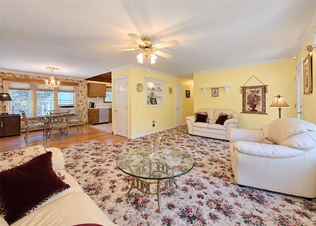 124 Ridge Road, Ridge, NY 11961