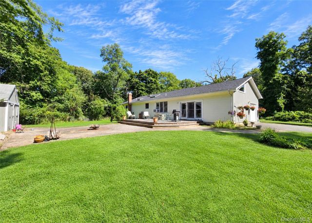 124 Ridge Road, Ridge, NY 11961