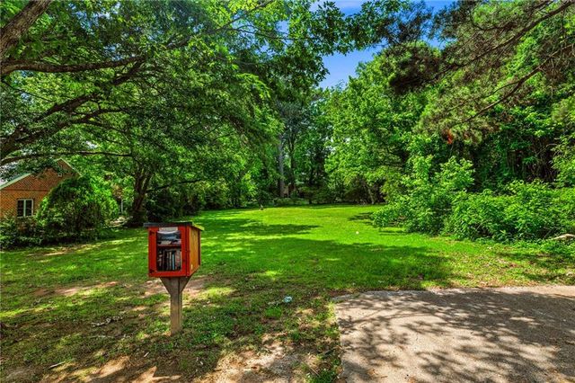 177 Garden Lane, Decatur, GA 30030