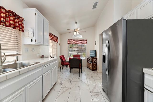 40172 Corte Peralta, Murrieta, CA 92562