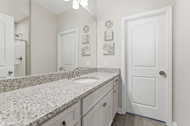 199 Evans Dr, Tullahoma, TN 37388
