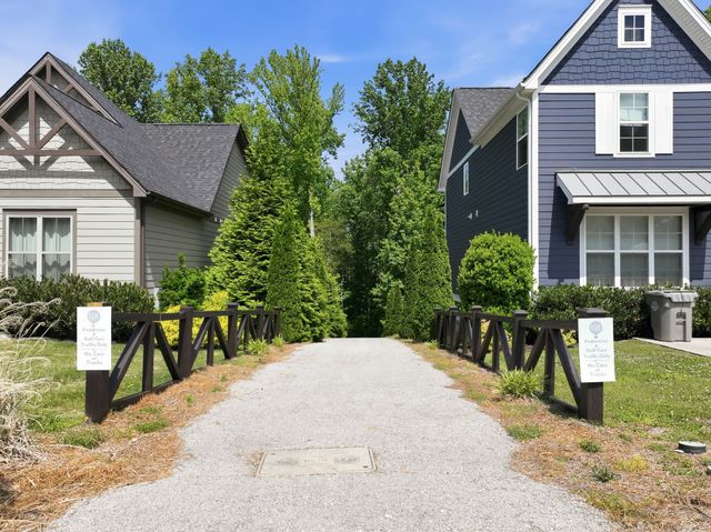 199 Evans Dr, Tullahoma, TN 37388