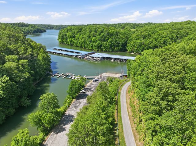 199 Evans Dr, Tullahoma, TN 37388