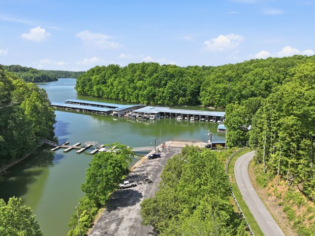 199 Evans Dr, Tullahoma, TN 37388