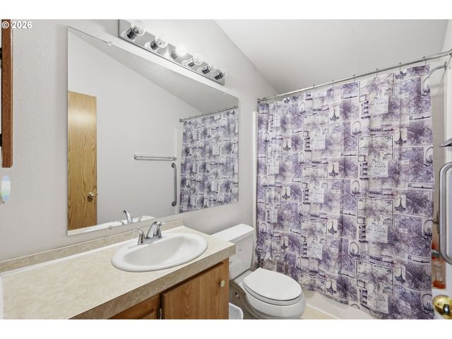 2314 MAIA Loop, Springfield, OR 97477