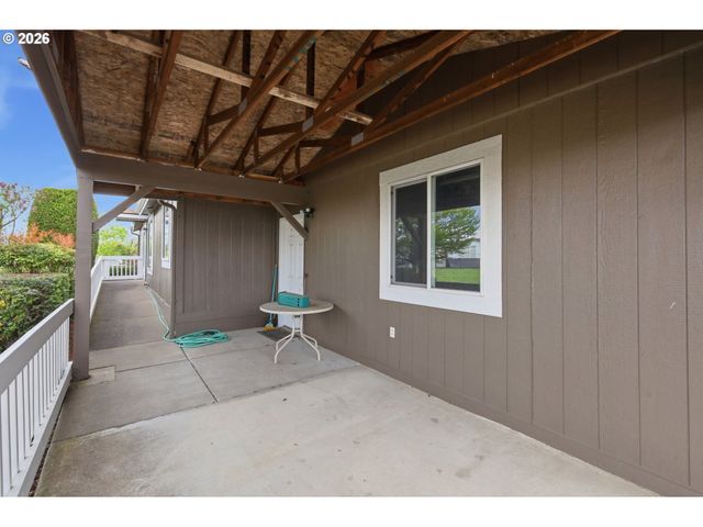 2314 MAIA Loop, Springfield, OR 97477