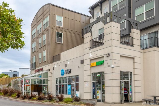 8200 Oceanview Terrace 213, San Francisco, CA 94132