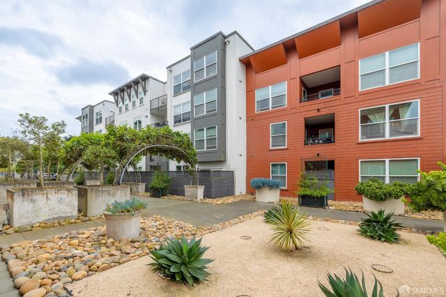 8200 Oceanview Terrace 213, San Francisco, CA 94132