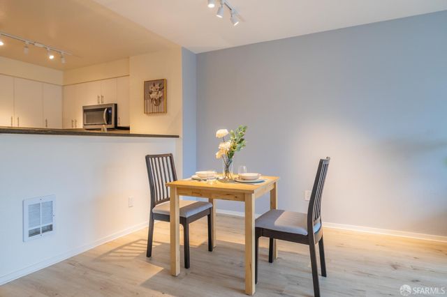 8200 Oceanview Terrace 213, San Francisco, CA 94132