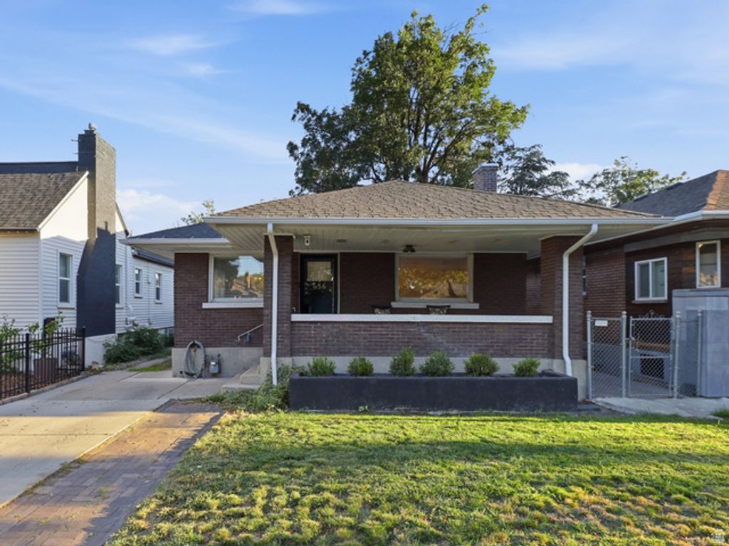 656 E BRYAN AVE, Salt Lake City, UT 84105 — exterior
