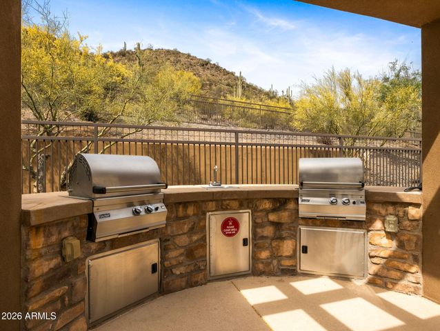36600 N CAVE CREEK Road B14, Cave Creek, AZ 85331