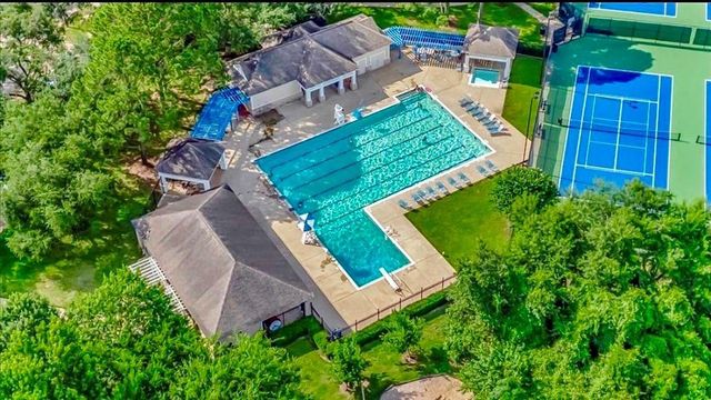 4402 Water Elm Way, Houston, TX 77059