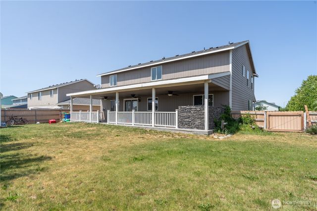 2124 Dilley Avenue, Moses Lake, WA 98837