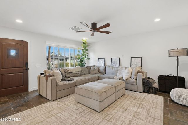 8307 E CLARENDON Avenue, Scottsdale, AZ 85251