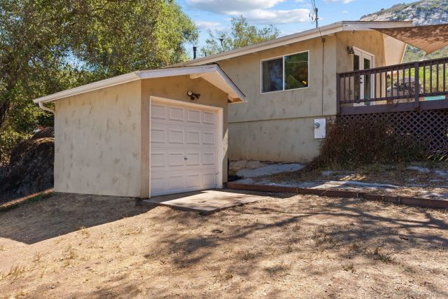 4722 Park Ln, Alpine, CA 91901