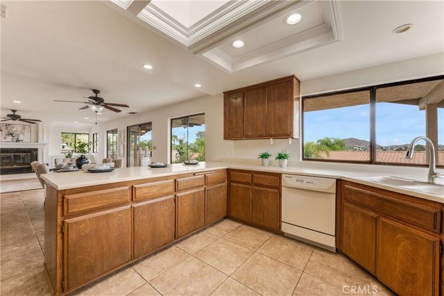 30817 Long Point, Canyon Lake, CA 92587