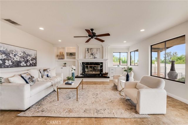30817 Long Point, Canyon Lake, CA 92587