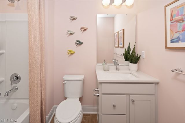 9425 Avery Road, Broadview Heights, OH 44147