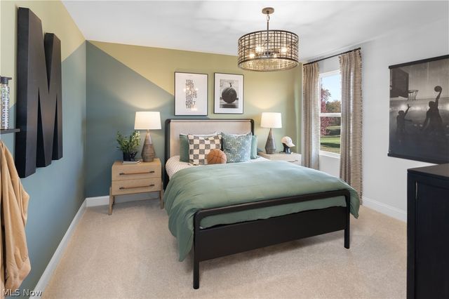 9425 Avery Road, Broadview Heights, OH 44147