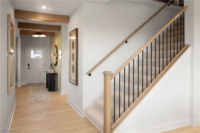 9425 Avery Road, Broadview Heights, OH 44147