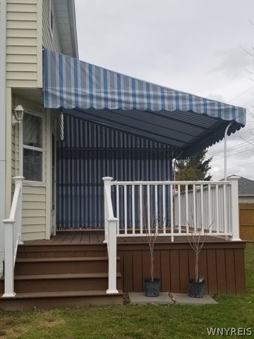 64 Oakwood Terrace, North Tonawanda, NY 14120