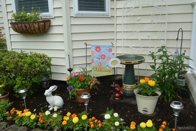 64 Oakwood Terrace, North Tonawanda, NY 14120