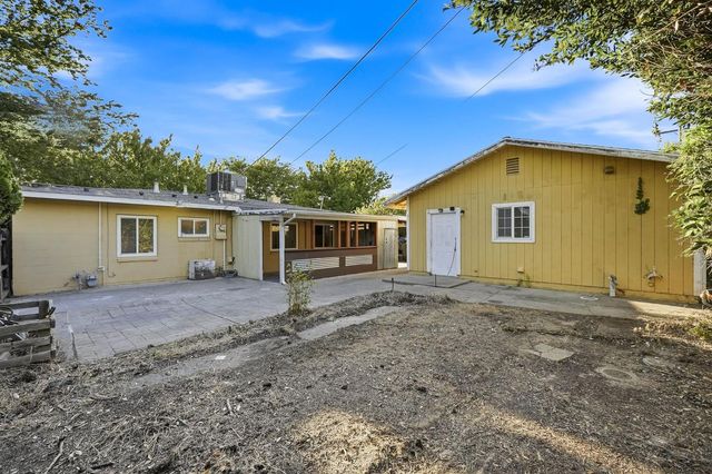 5241 59th St, Sacramento, CA 95820