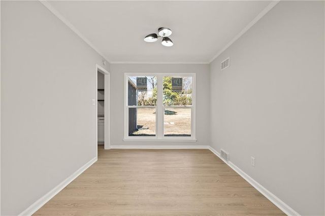 7652 High Drive, Prairie Village, KS 66208