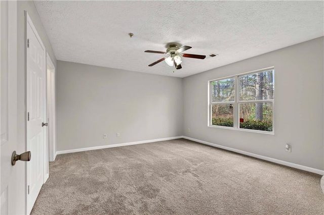 2104 Fairington Club Drive, Lithonia, GA 30038