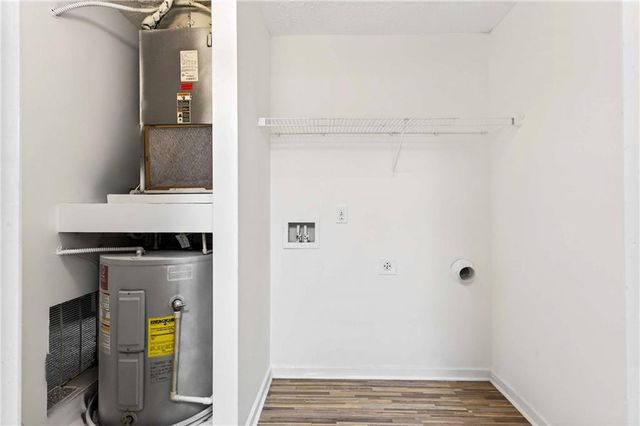 2104 Fairington Club Drive, Lithonia, GA 30038