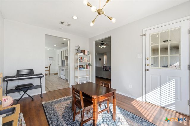 2004 Schorn Dr, Killeen, TX 76542