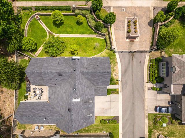 4900 GROSVENOR HILL CV, Memphis, TN 38117