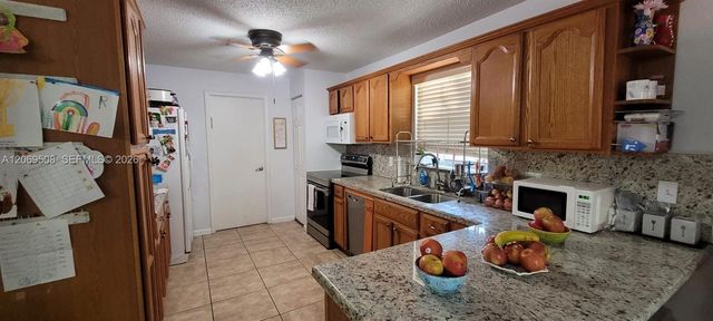 6645 Franklin Street 1, Hollywood, FL 33024