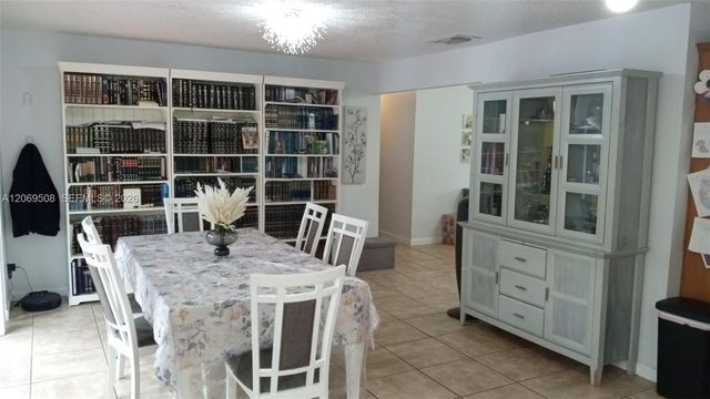 6645 Franklin Street 1, Hollywood, FL 33024