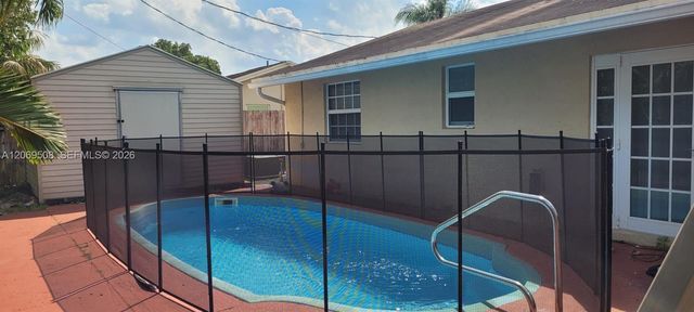 6645 Franklin Street 1, Hollywood, FL 33024