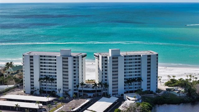 19 WHISPERING SANDS DRIVE 1104, Sarasota, FL 34242