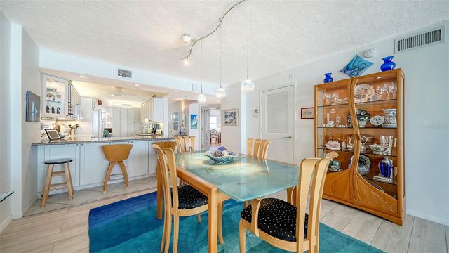 19 WHISPERING SANDS DRIVE 1104, Sarasota, FL 34242