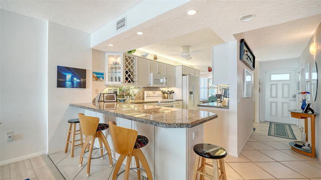 19 WHISPERING SANDS DRIVE 1104, Sarasota, FL 34242