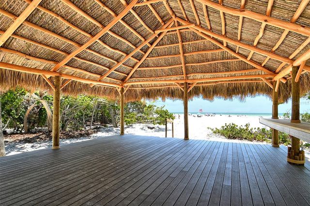 19 WHISPERING SANDS DRIVE 1104, Sarasota, FL 34242