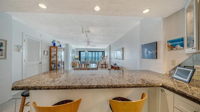 19 WHISPERING SANDS DRIVE 1104, Sarasota, FL 34242