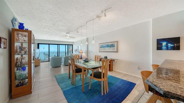 19 WHISPERING SANDS DRIVE 1104, Sarasota, FL 34242