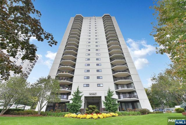 245 Prospect Avenue 14D, Hackensack, NJ 07601