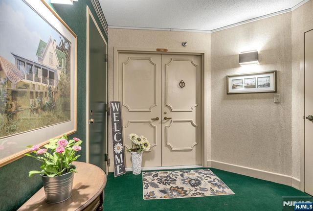 245 Prospect Avenue 14D, Hackensack, NJ 07601