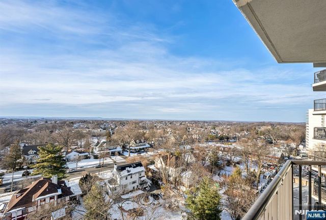 245 Prospect Avenue 14D, Hackensack, NJ 07601