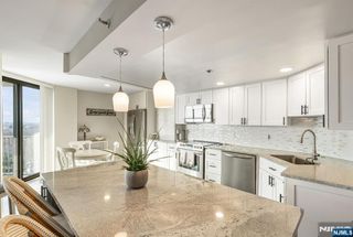 245 Prospect Avenue 14D, Hackensack, NJ 07601